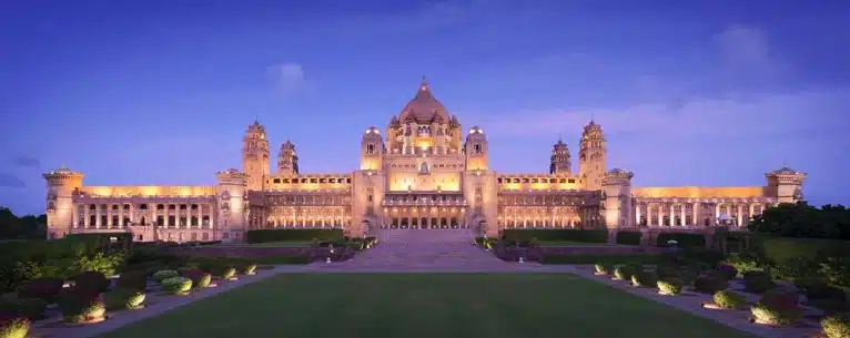 Top 10 Luxurious 7 Star Hotels in India - Facts & Travel Guide