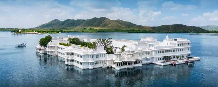 Top 10 Luxurious 7 Star Hotels in India - Facts & Travel Guide