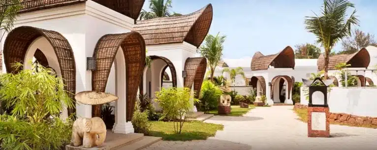 Top 10 Luxurious 7 Star Hotels in India - Facts & Travel Guide