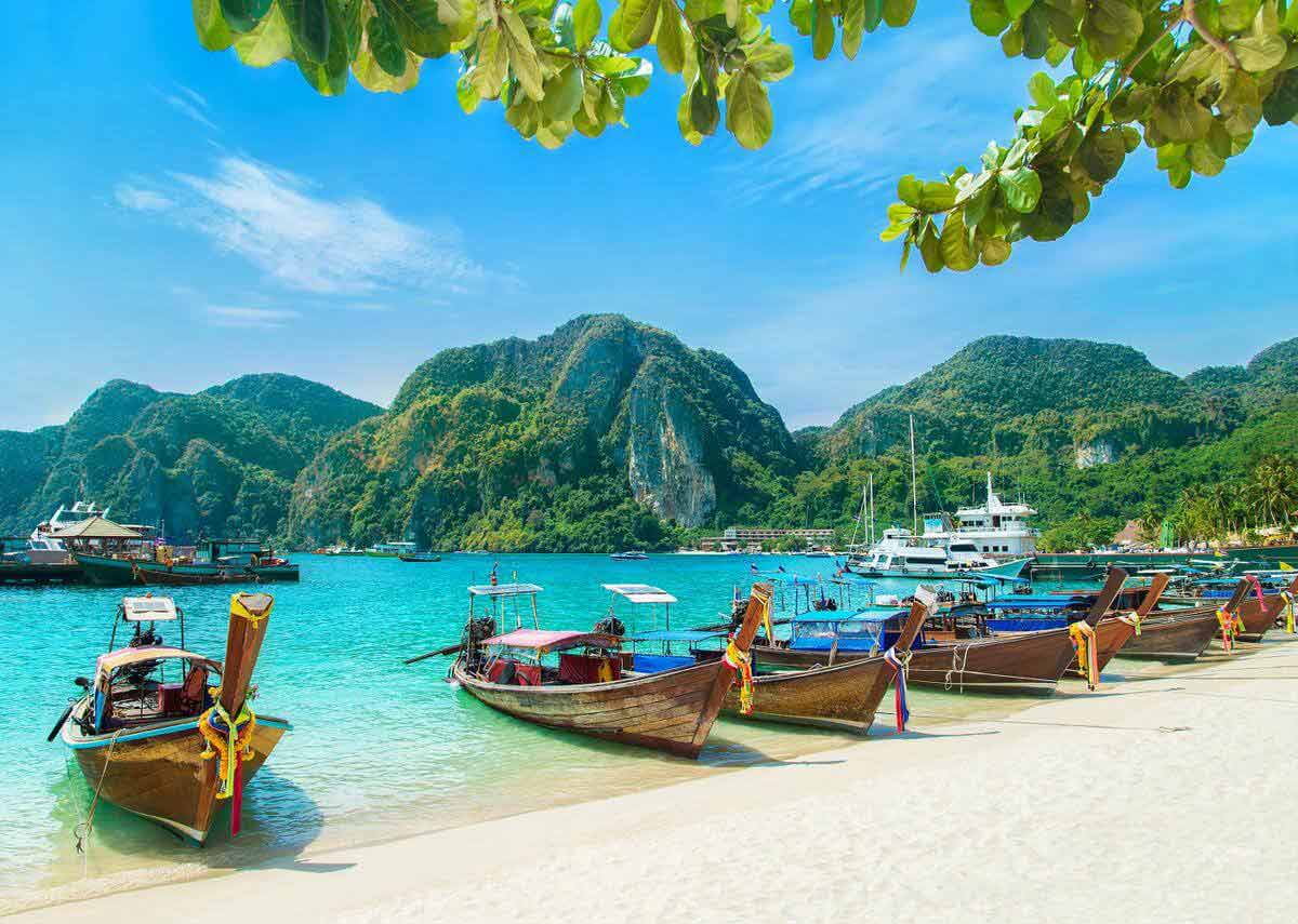 Andaman Tour Packages From Kolkata - for the Blue Seas, the Virgin Islands and Colonial Past
