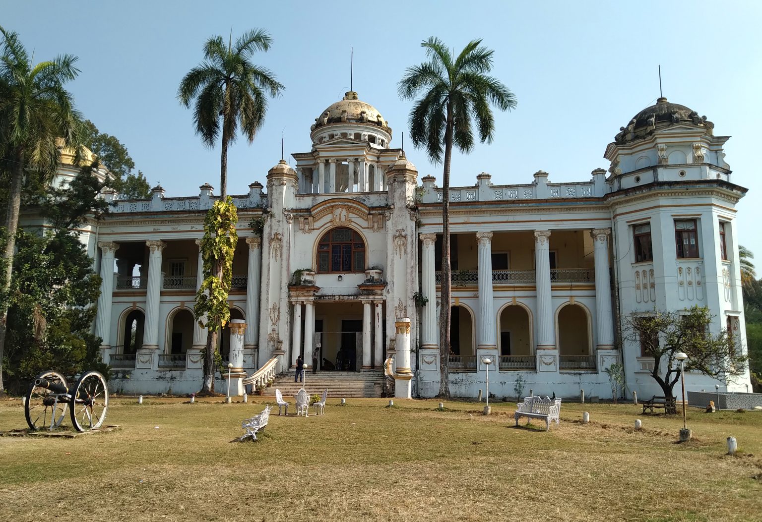 Rajbari Resorts Near Kolkata