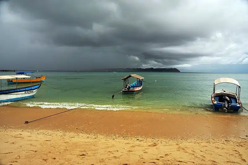 Andaman Tour Packages From Kolkata - for the Blue Seas, the Virgin Islands and Colonial Past