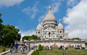 Paris Honeymoon Packages from India for Love Birds