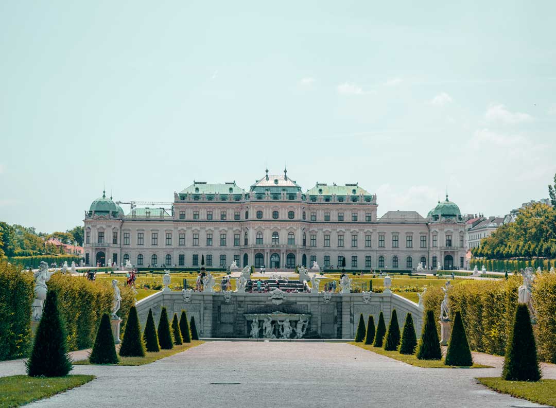SCHONBRUNN PALACE – VIENNA