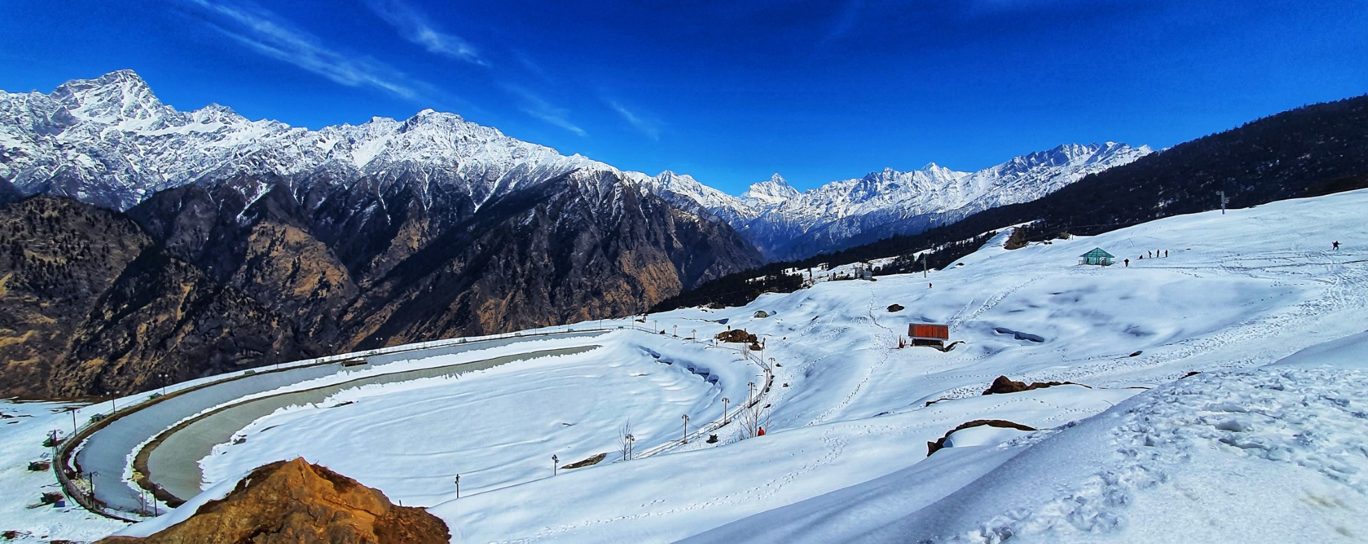 Auli in May