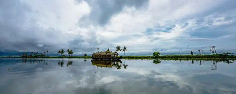 6 Best Places To Visit In Rainy Season in Kerala