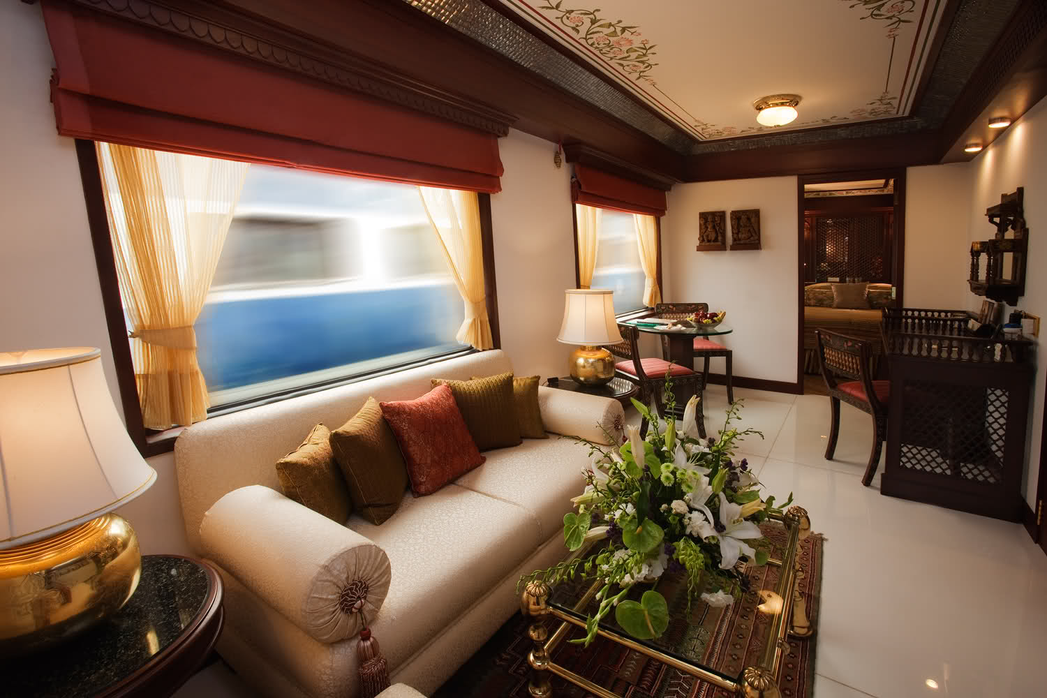 WHAT YOU SHOULD KNOW BEFORE BOOKING A LUXURY TRAIN JOURNEY IN INDIA