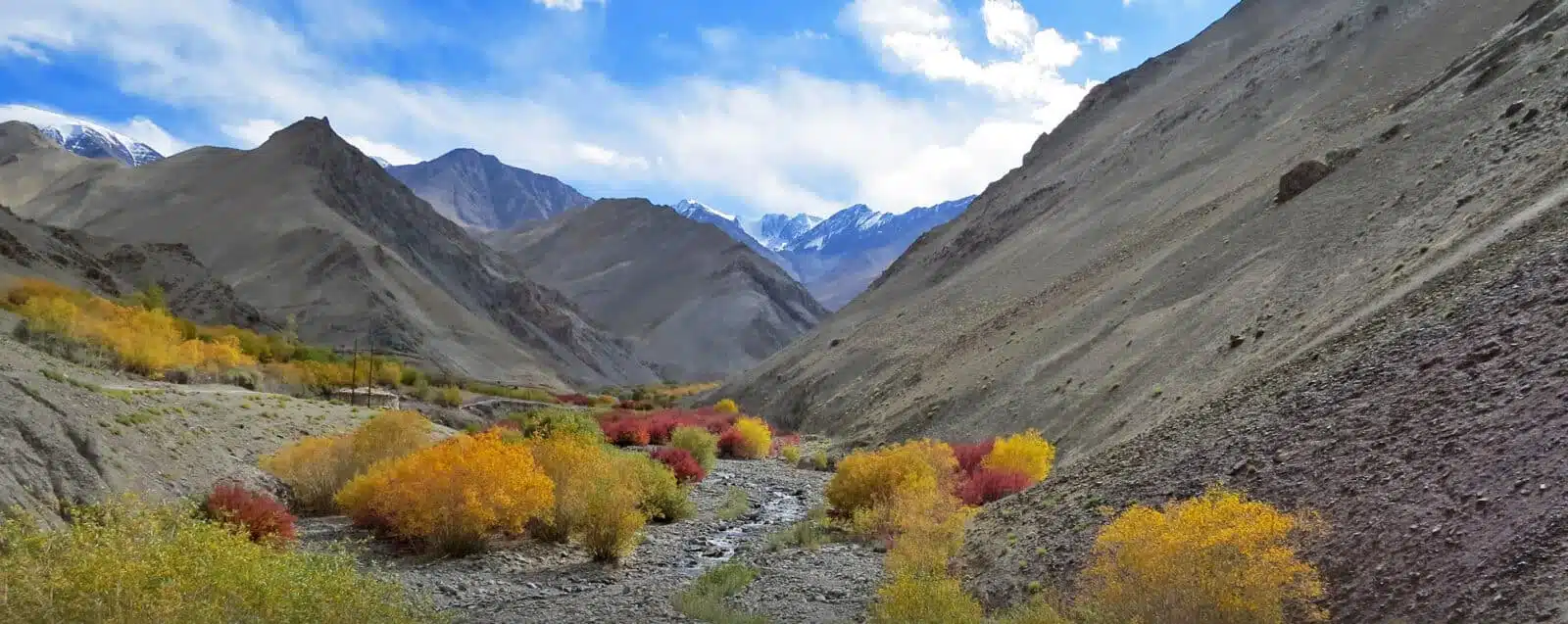 Rumbak Valley