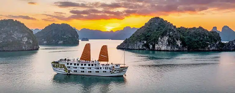 Sunrise at Halong Bay