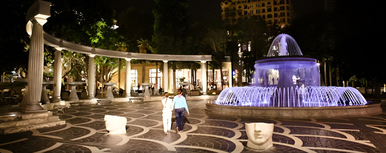 FOUNTAIN SQUARE - places to visit in baku at night, baku nightlife, clubs in baku