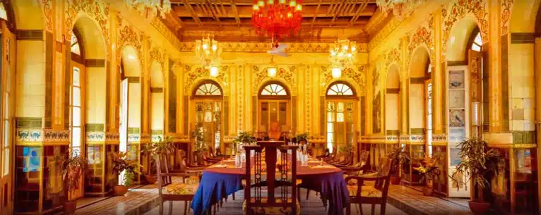 What is a Rajbari Stay?