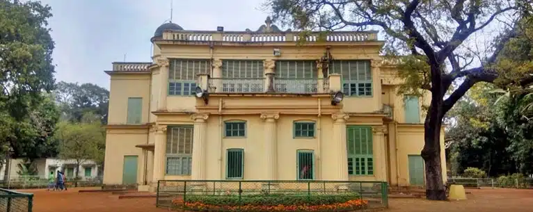 Escorted trips to India