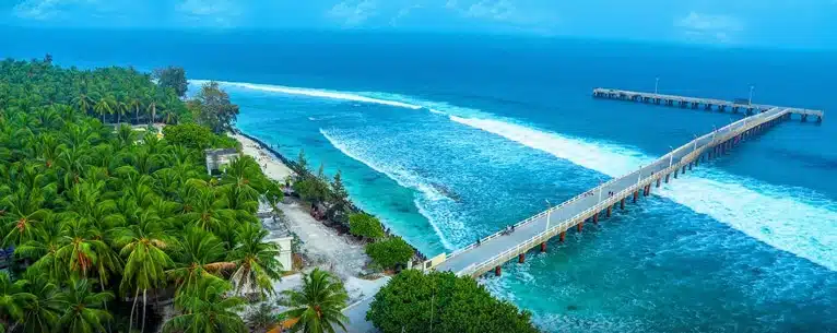 Lakshadweep family tour package: Best island holidays for families and couples