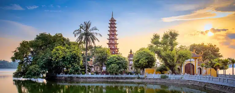 Best honeymoon destinations in the world – Romantic escapes you’ll never forget