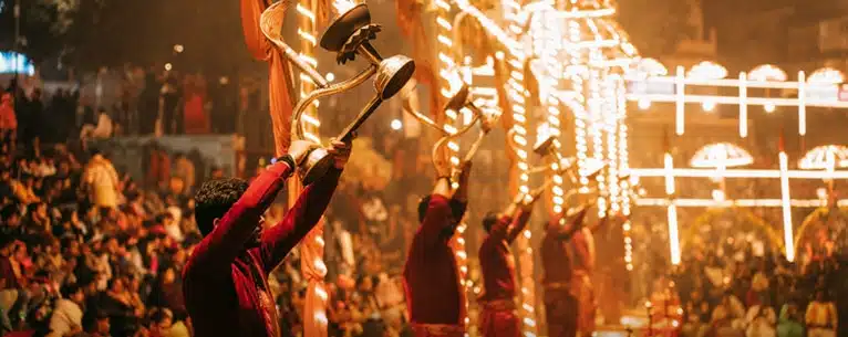 Discover the vibrant Culture of India