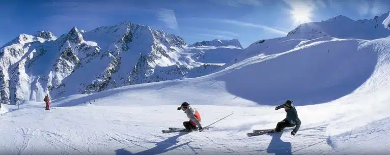 Valley of flowers in winter: Alternative destinations and peak bloom guide