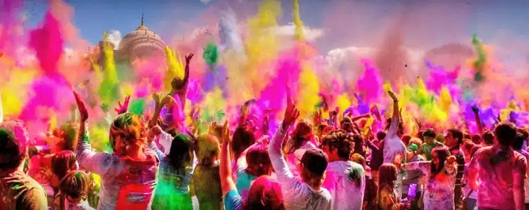 Discover the vibrant Culture of India