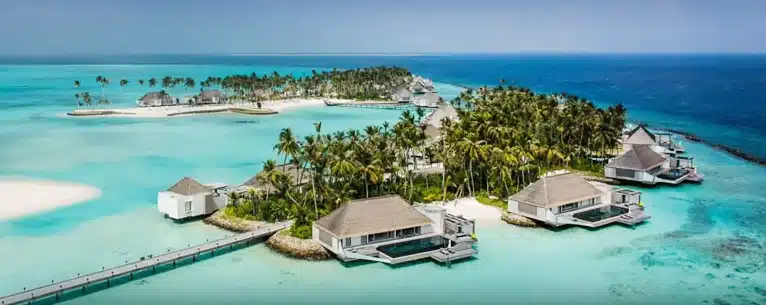 luxury Maldives resorts