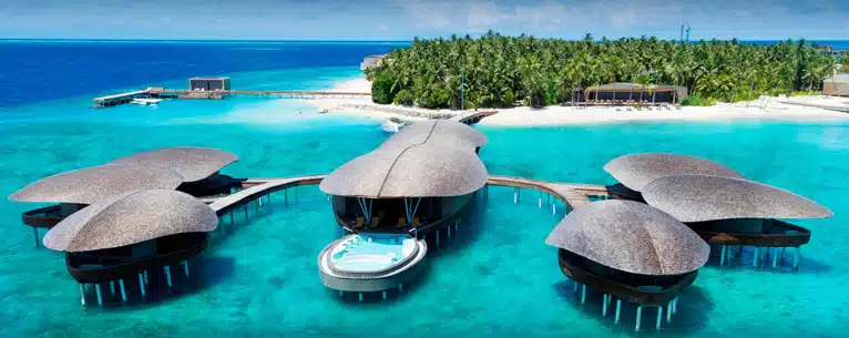 Luxury Maldives resorts