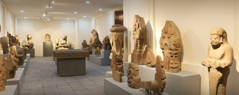 Attractions in Da Nang: A detailed guide to Marble Mountain, must-see sights, beaches and resorts