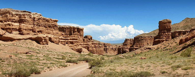 Kaindy Lake: A world in itself