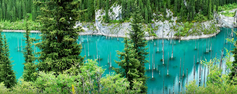 Kaindy Lake: A world in itself