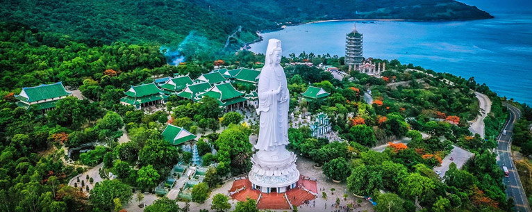 Attractions in Da Nang: A detailed guide to Marble Mountain, must-see sights, beaches and resorts
