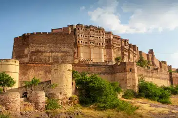 RAJASTHAN & BEYOND: A TAPESTRY OF ROYALTY